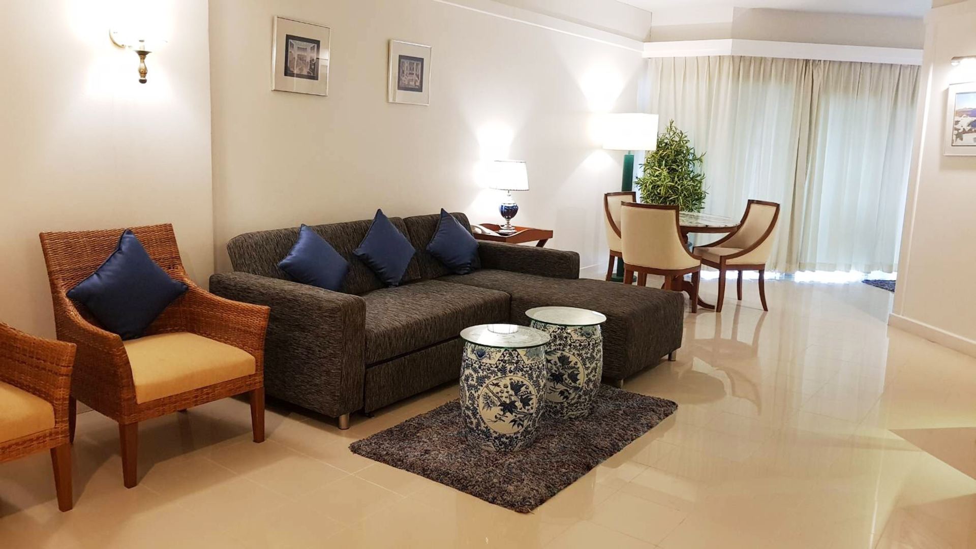 Deluxe Family Suite at Andaman Seaview Hotel - Karon Beach